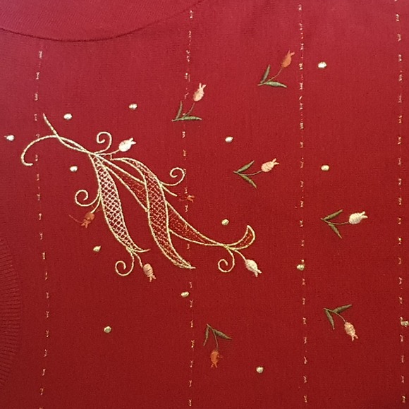Size 10-12 Vintage Wool Blend Dark Red & Gold Embroidered Jumper - Picture 2 of 9